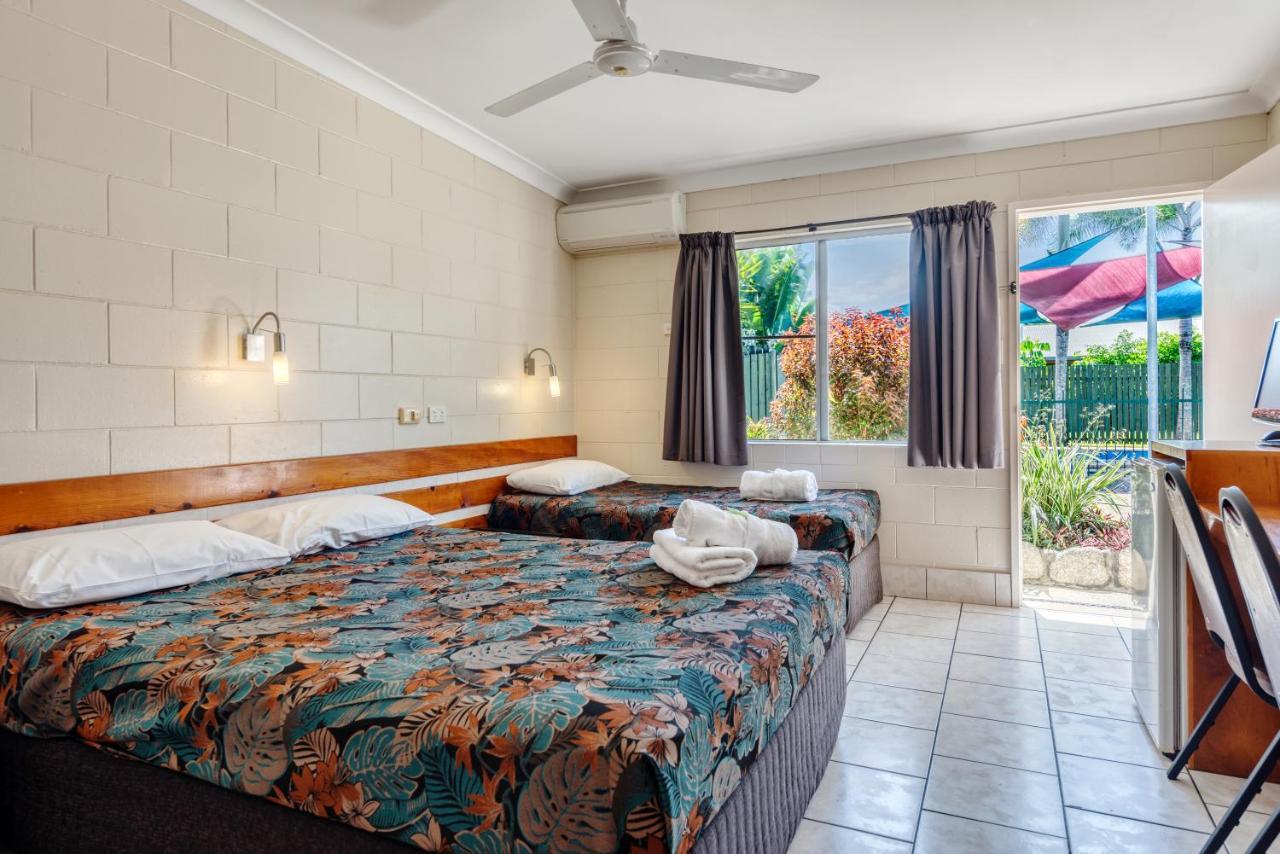 Demi View Motel Mossman Exterior photo