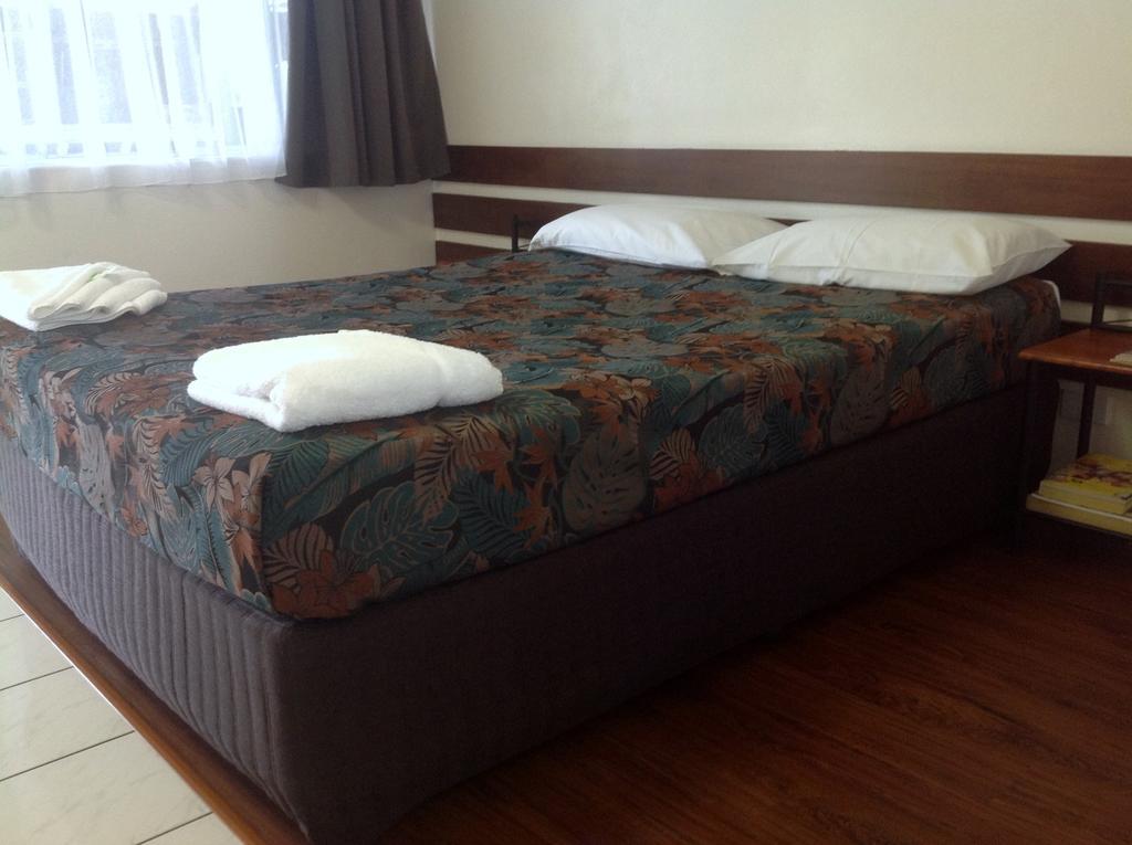 Demi View Motel Mossman Room photo