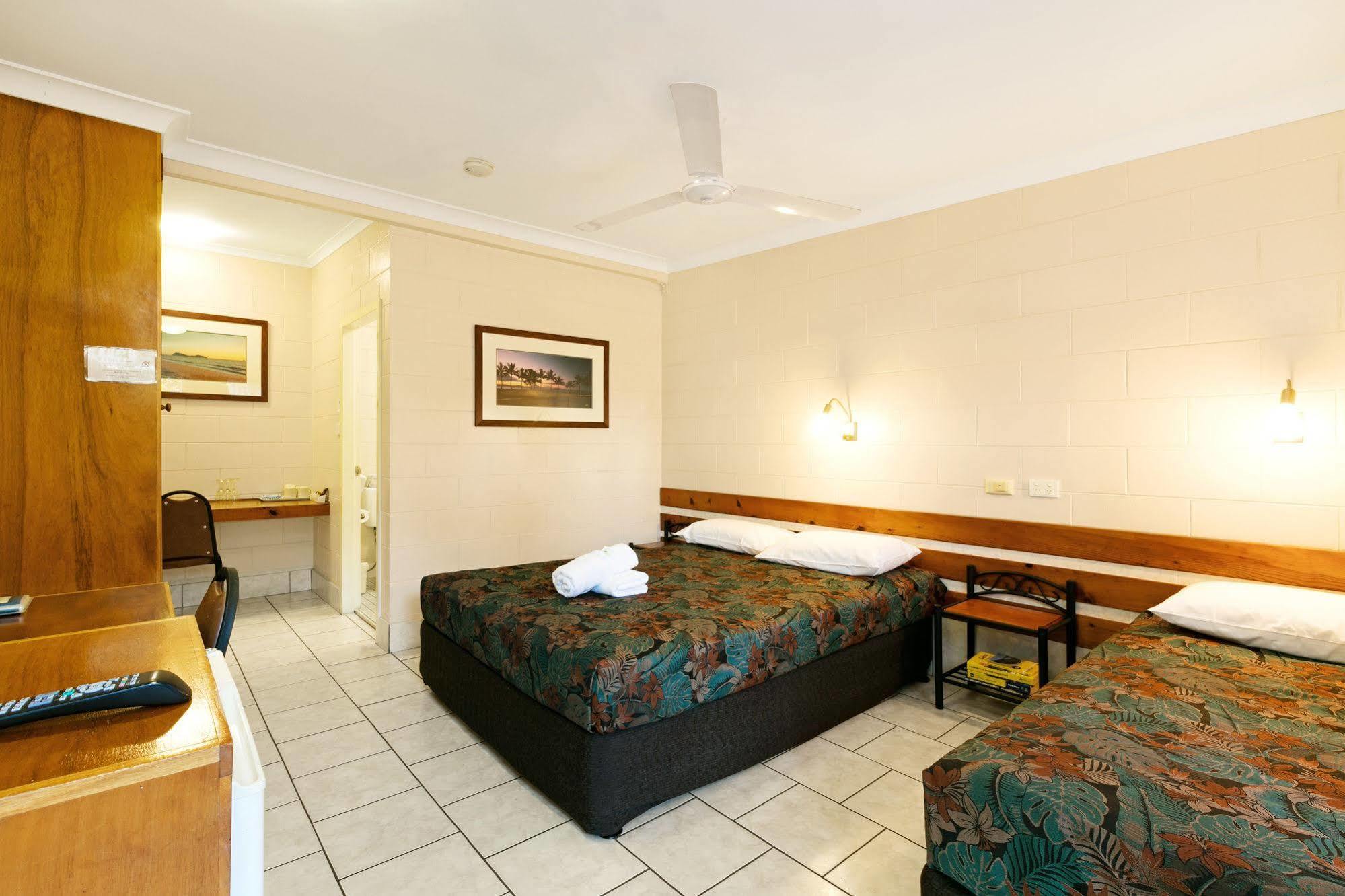 Demi View Motel Mossman Exterior photo